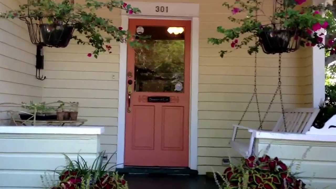 The Secret Garden Florist Courtyard Flowers