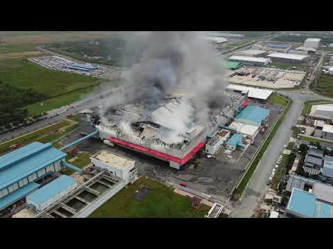 Video Cháy lớn khu công nghiệp Hiệp Phước, thành phố Hồ Chí... - youtube