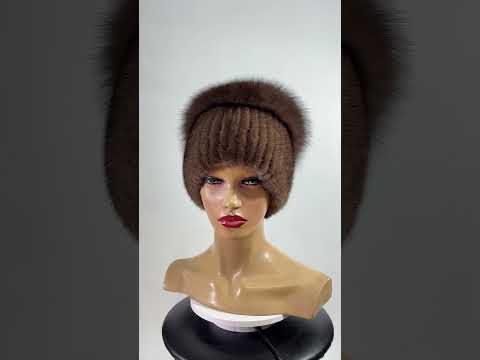 Хутряна норкова шапка жіноча на плетеній основі "Колібрі розріз", відео 6