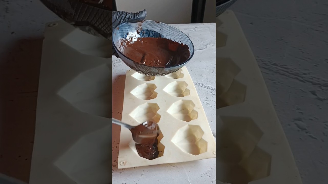 How to make Easy Geometric heart chocolate at home