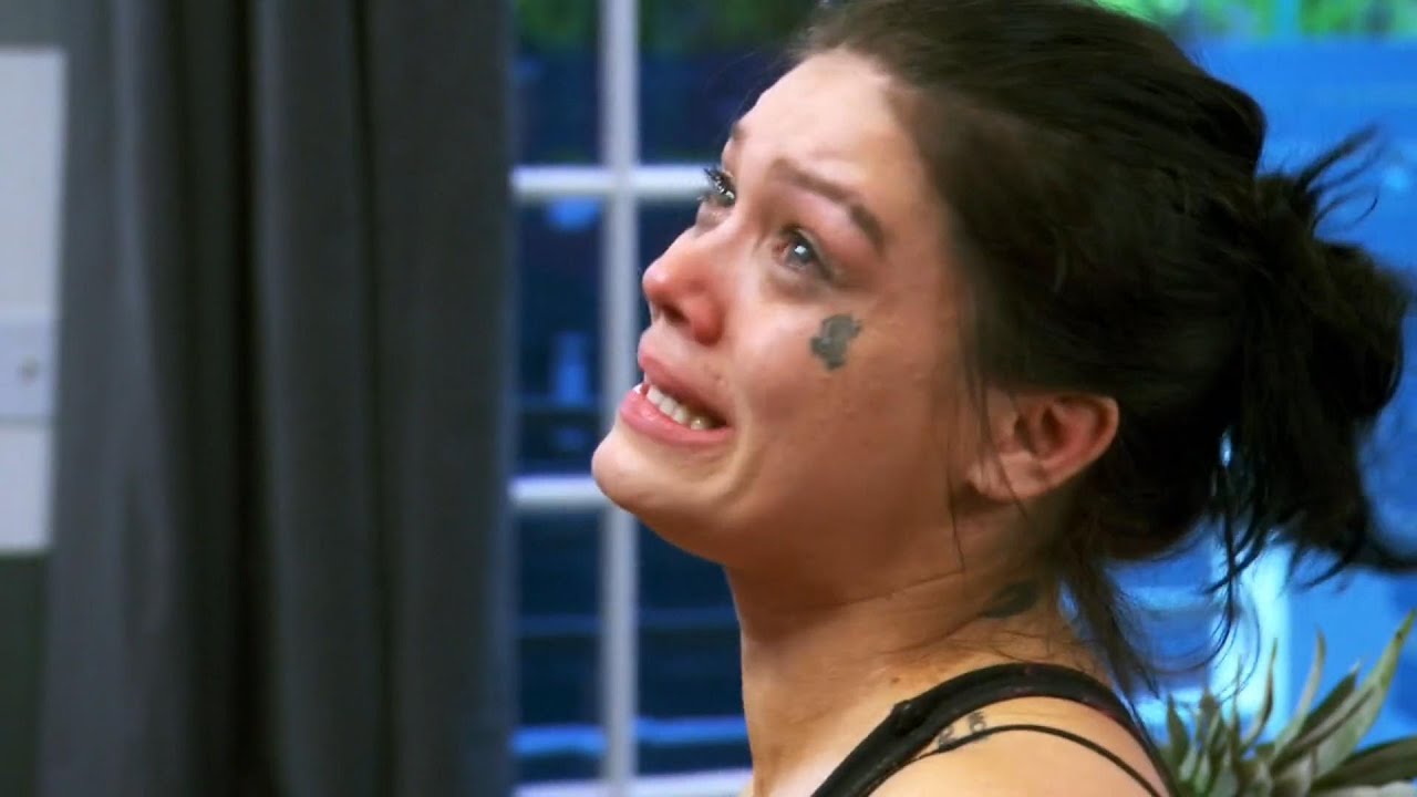 BGC16: Social Disruption - Zee Confides to Sua About Being Raped (Unedited & Extended)