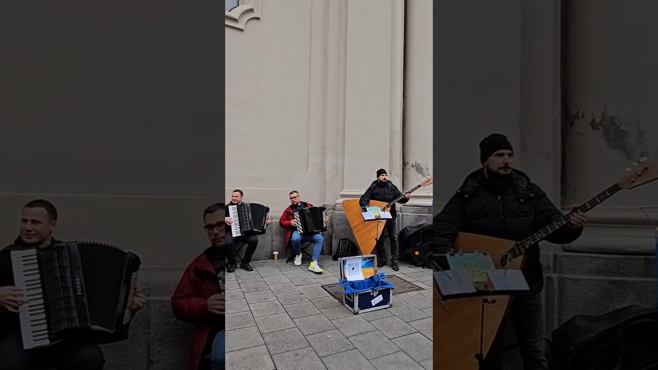 Amazing musical street performers. Munich Germany 🇩🇪 