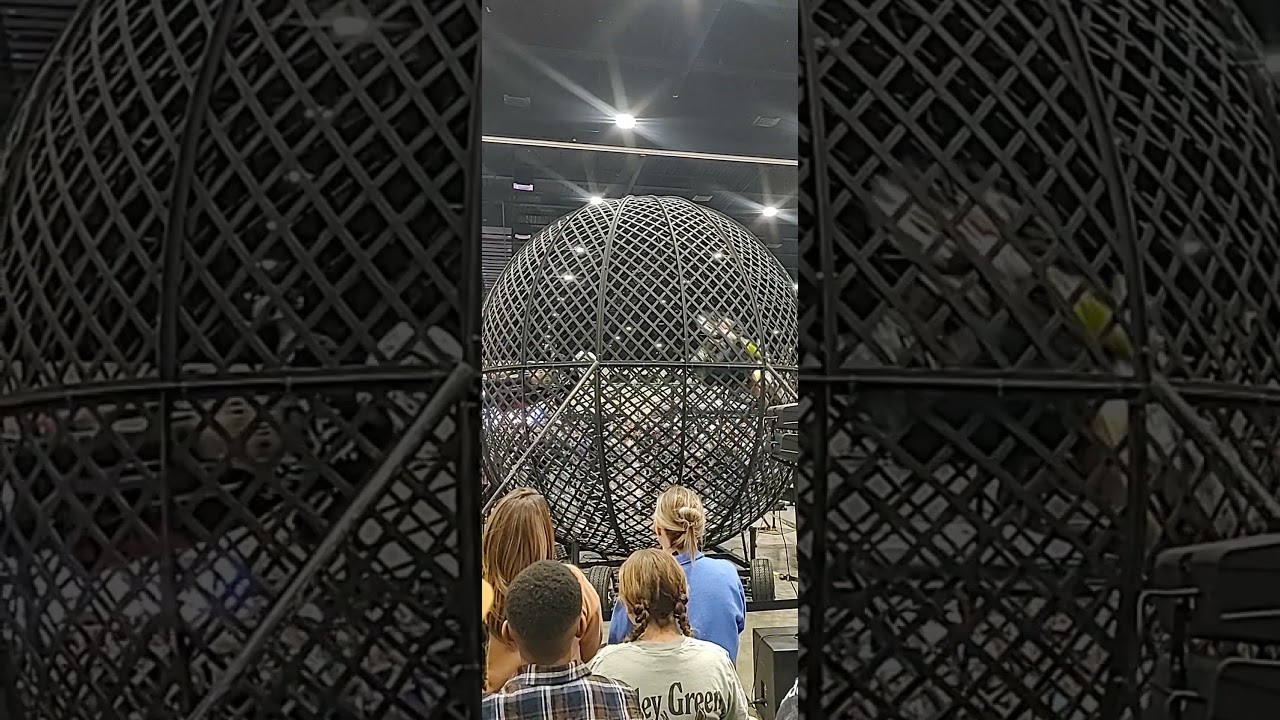 Looks dangerous to me. How bout you. 