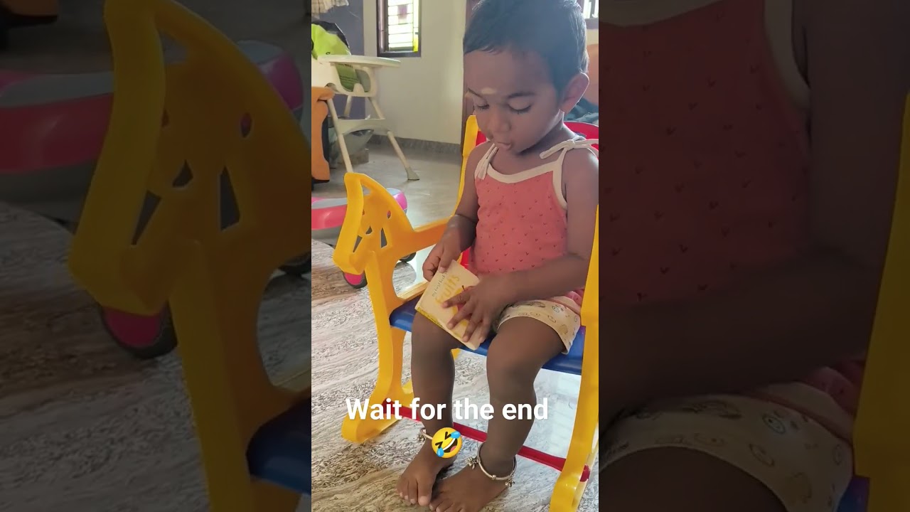 தோ.... 😂 These tiny books are very useful. Alternative for screen time 🥰 