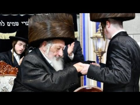 שמחת בית נאראל. שמחת הפארשפיל לנין כ"ק האדמו'ר (צילום שוקי לרר)