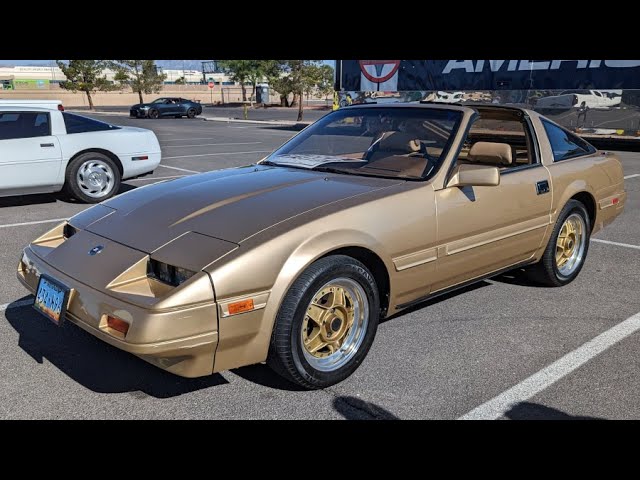 セクシーカード　　３００c 1985 NISSAN 300ZX TURBO BLACK 1:64 SCALE DIECAST COLLECTOR