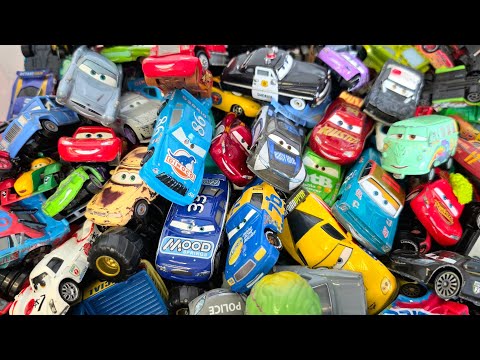 Disney Pixar Cars Quick Track Test | Lightning McQueen & Friends