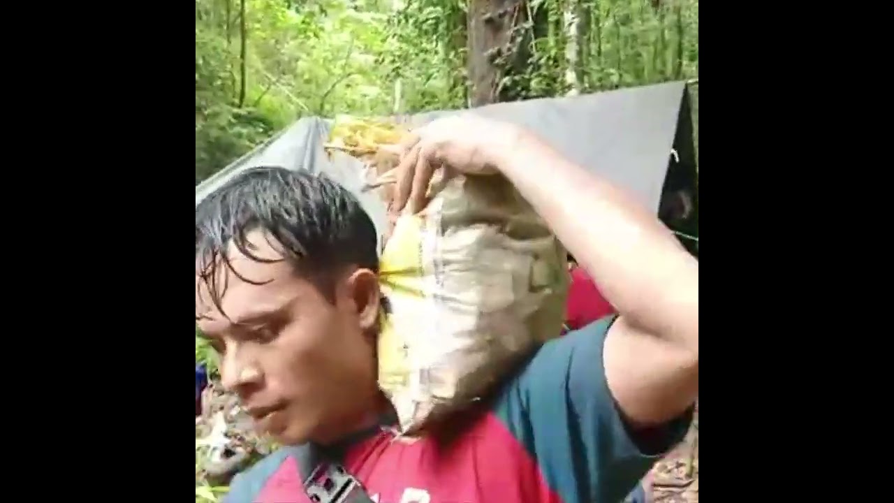 galian batu kawat obi warnanya mirip bacan bosku 👍