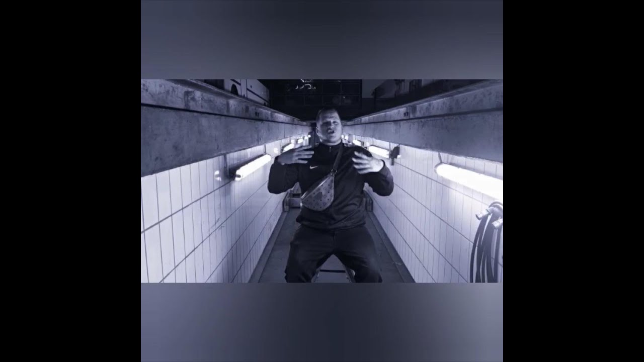 Wer Hoch Fliegt Fällt Tief