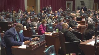 Key takeaways from first day of Missouri legislative session