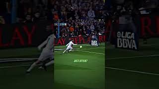 Barselona Fans Trolling the Ronaldo and Here it is his answer to them🥶🔥