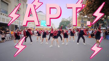 [HỌC SINH QUẨY TUNG PHỐ ĐI BỘ] ROSÉ & Bruno Mars - 