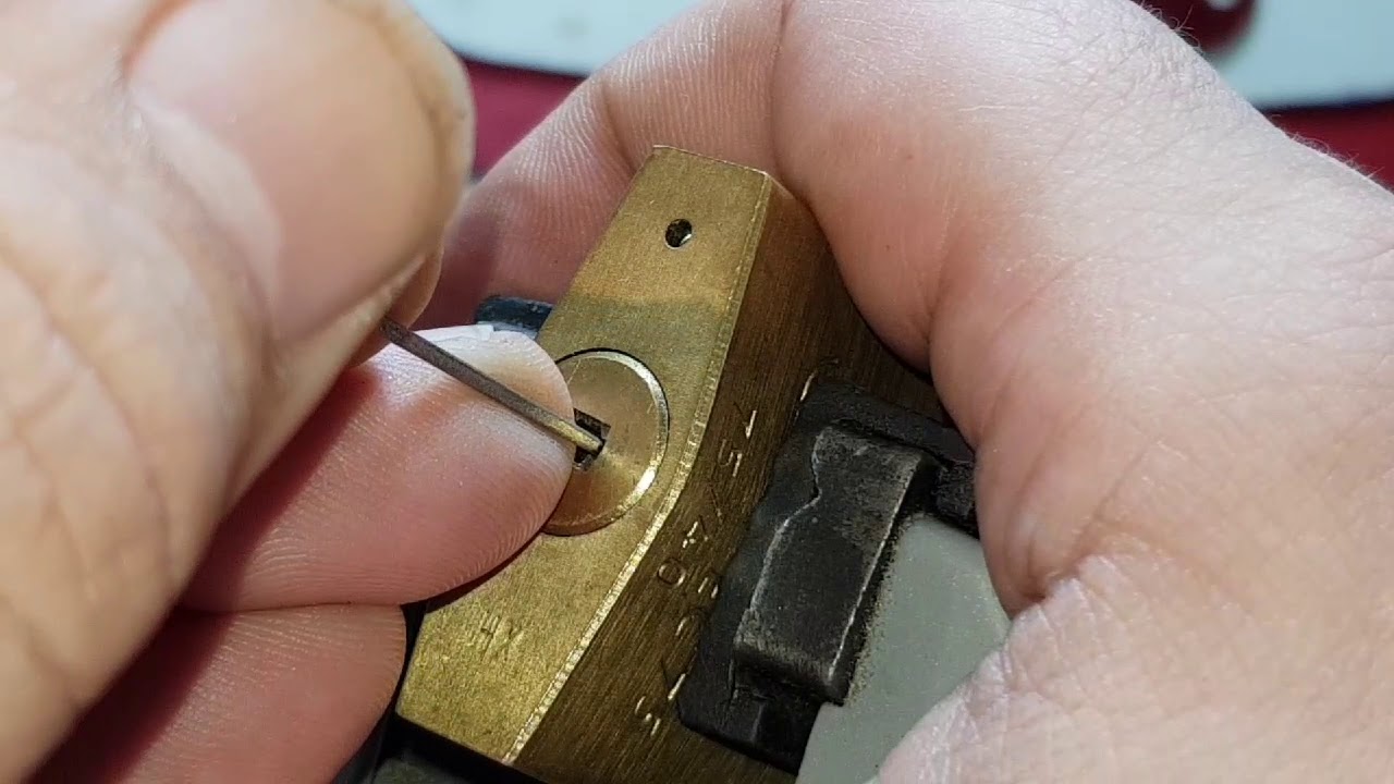 Lock picking.Abus EC 75/40 dimple padlock spp'd