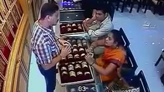 [Must Watch] Ladies stealing in gold store India