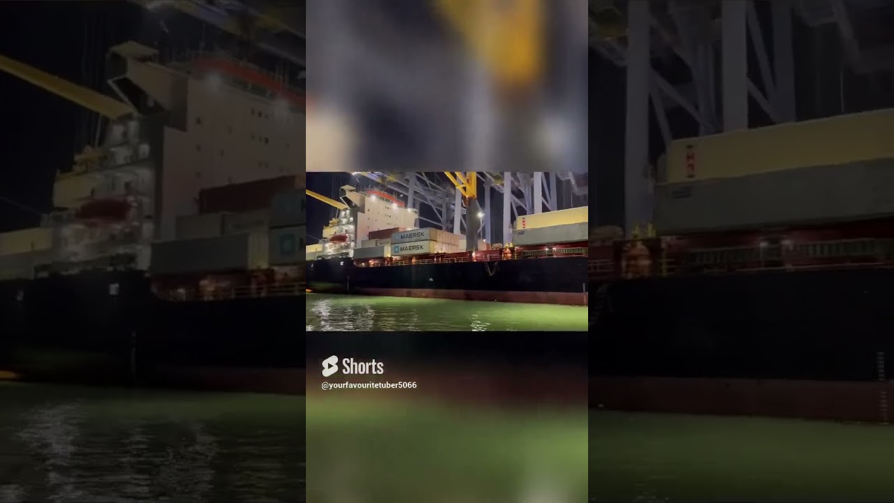 Queen Of Arabian Sea KOCHI, (big ships, containers)🌊♥️😍🫣😱|