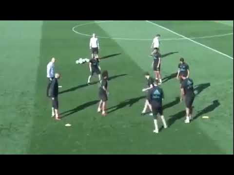 ‫Goal com Arabia   كريستيانو  عد لنا سليمًا ومعافى يا مايورال ‬ 2