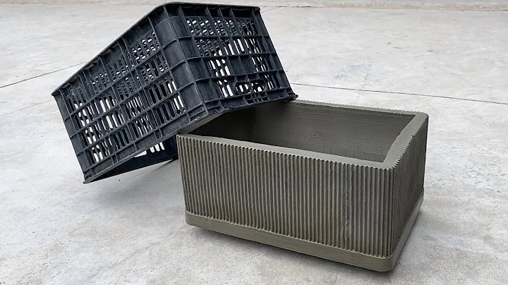 Creative And Outstanding - Easy Way To Make A Plant Pot With A Plastic Tray At Home