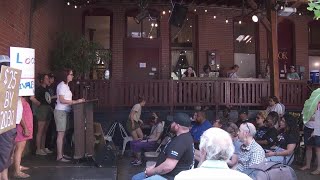 Boulder workers call on city council to increase minimum wage