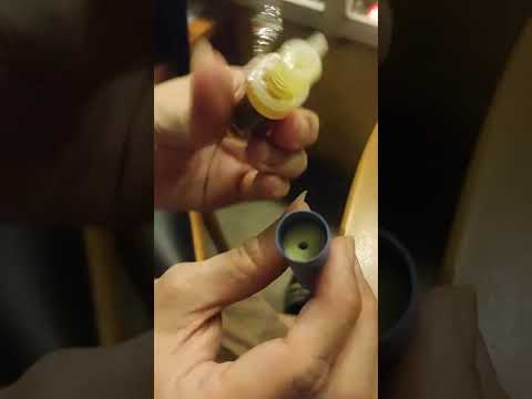 Video Hướng dẫn châm tinh dầu vào Pod 1 lần hút thêm vài... - youtube
