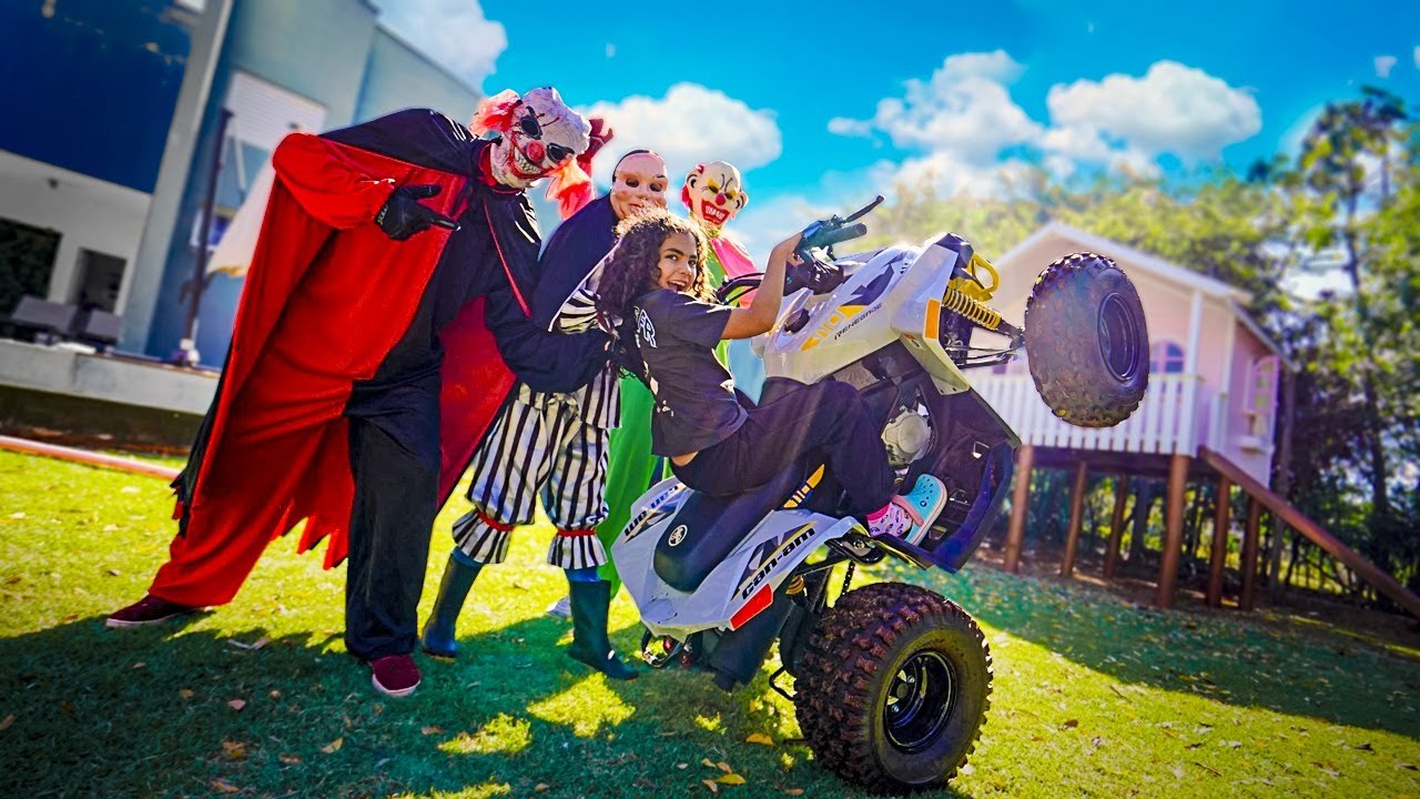 ESSE É MEU NOVO QUADRICÍCLO DE CORRIDA !