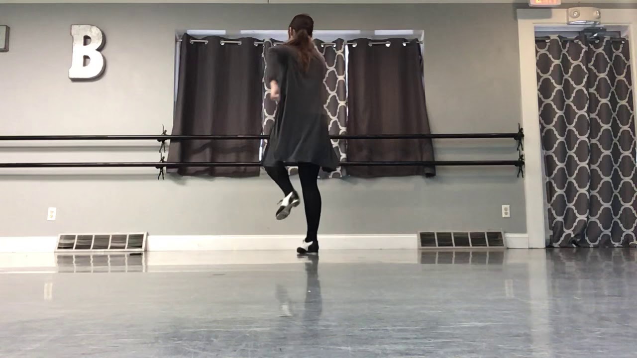 Wednesday 3-4 year olds- FULL RECITAL DANCE - YouTube