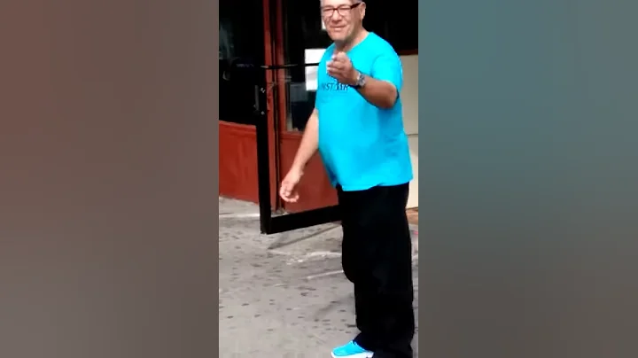 En: Noti- Recortero 2. El cantante de fama interna...