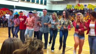 Leigh High School Homecoming 2013 - Freshman lip sync (excerpt)