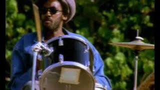 Aswad - Shine