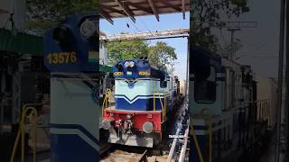 Alco WDG3A shunting #railgadi #railcoach #trainvideos #train #trains #railway #indianrailways