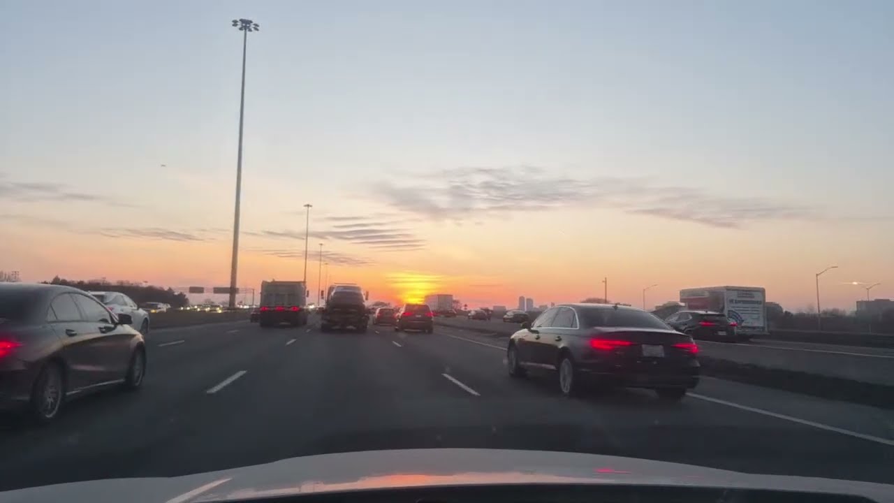 SkydiaryToronto하늘일기🌬🌌 Running for youtube hours