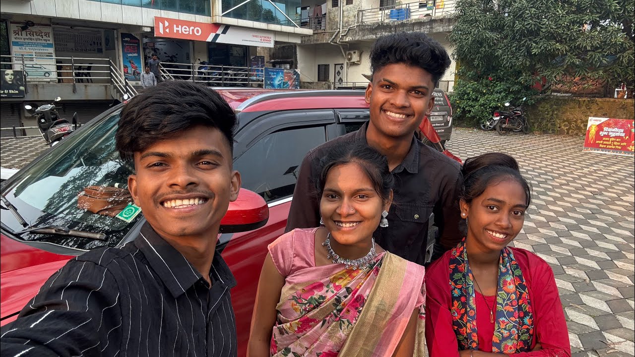 आज तर नटून थठून गाठलं खांबाला 😍😍