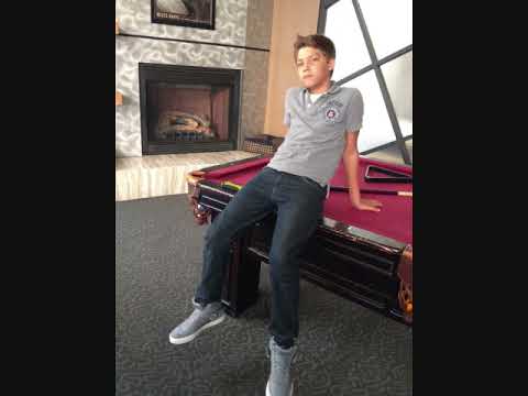 Beauty and a Beat [DJ Laszlo Body Rock Radio Mix] (Ricky Garcia Video)
