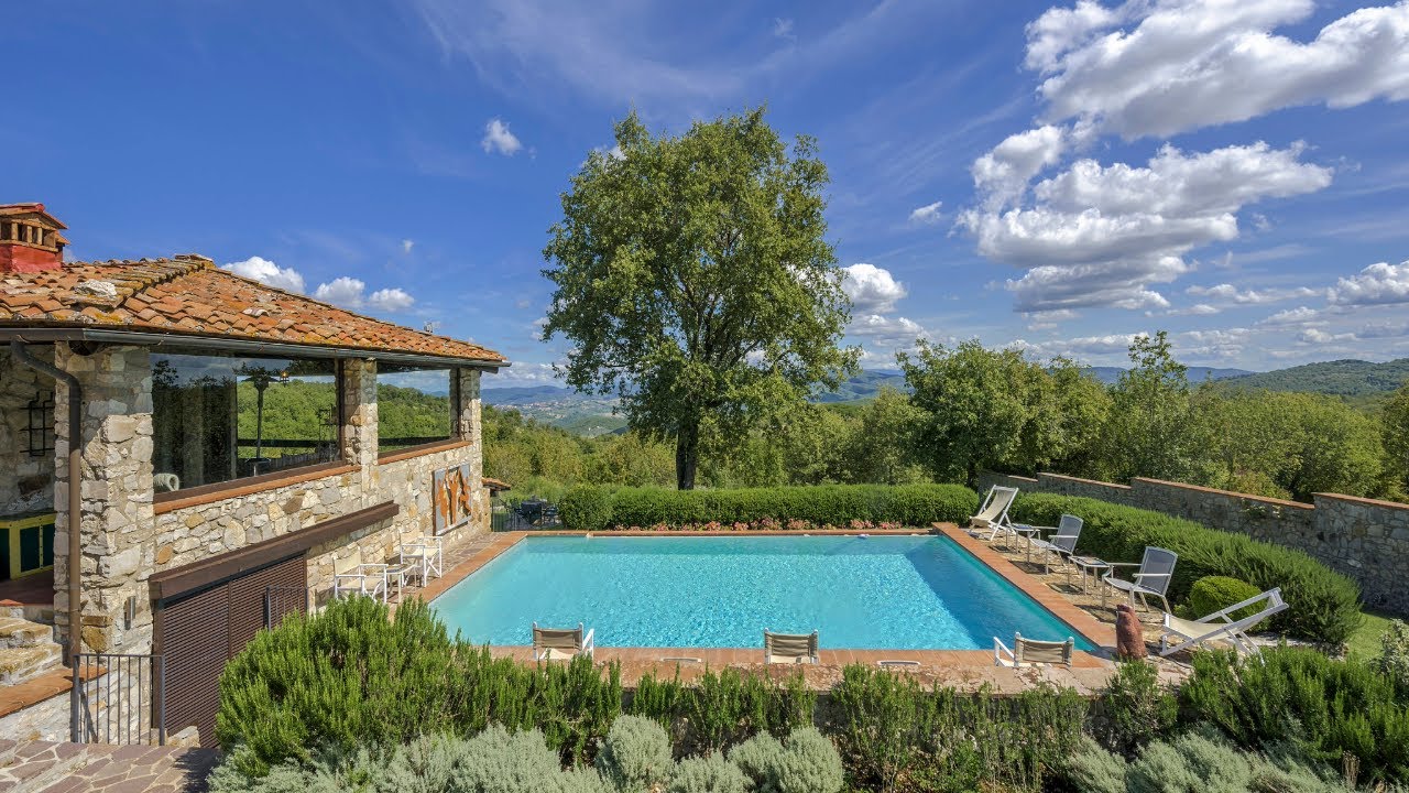 CASALE CIPRESSI - Villa in Castellina in Chianti, Siena, Tuscany