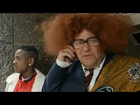 Jiskefet - Oboema en het Afrikaanse voetballertje