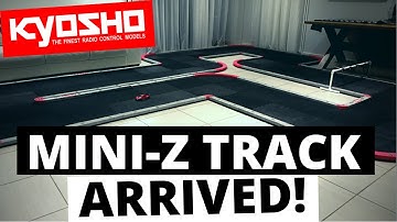 I got the Kyosho Mini-Z RC Track! First run!