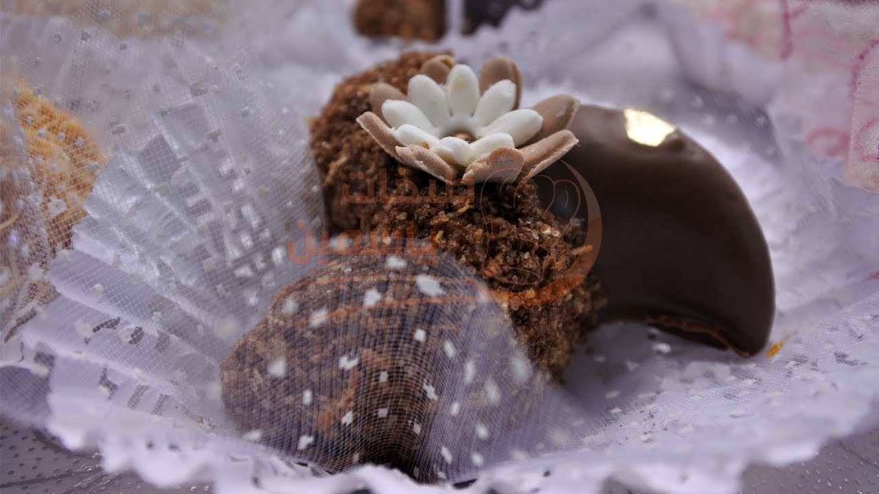 حلويات العيد بالكراميل 30 حبة في 80غ زبدة بمكونات اقتصادية بشكلين تذوب في الفم ومنظرها راقي جداً