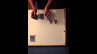 Between The Two Red Queens~Very Easy Card Trick For Beginners