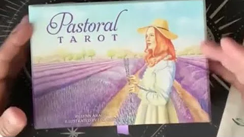 Pastoral Tarot  Lisa Hunt/Lynn Araujo