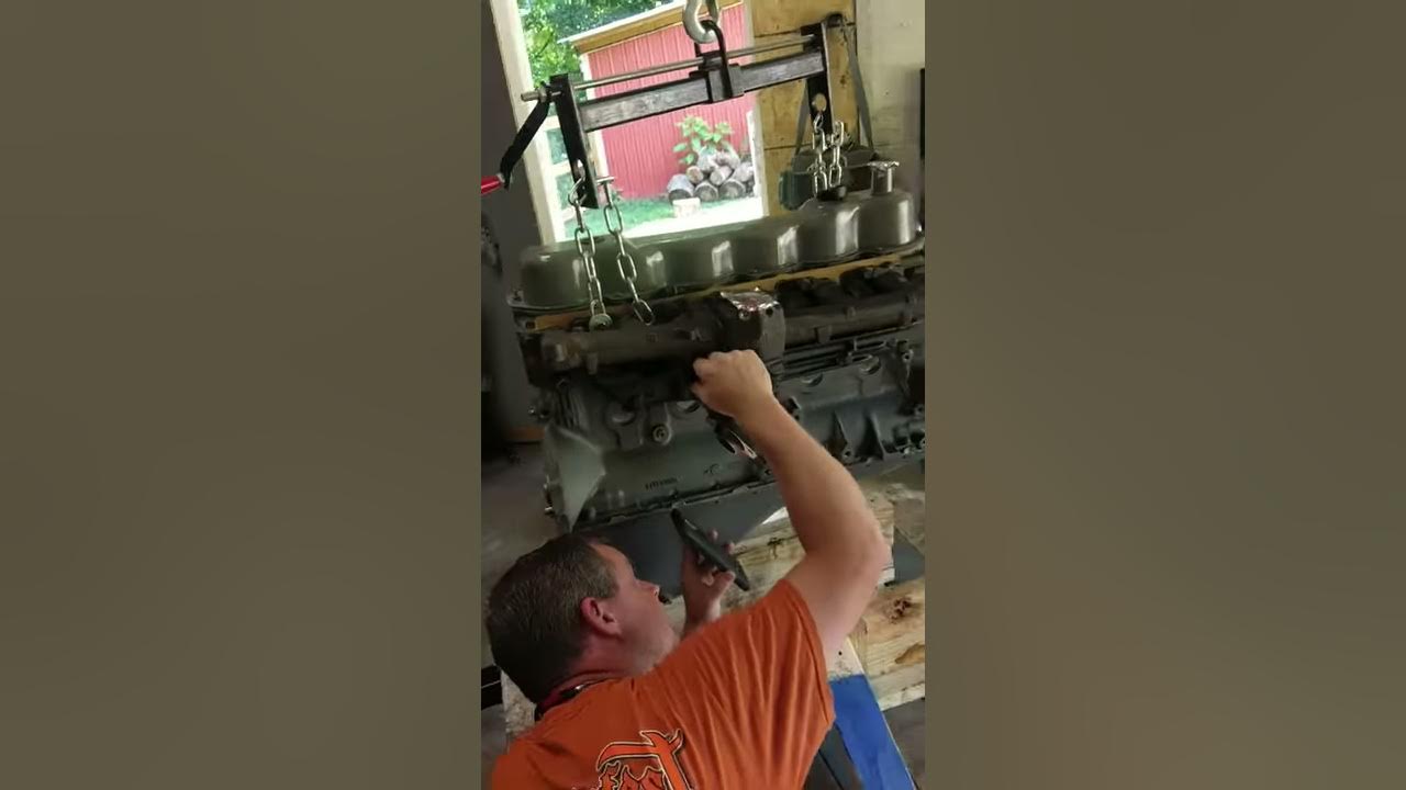 Ford 4.9 300 inline 6 - YouTube