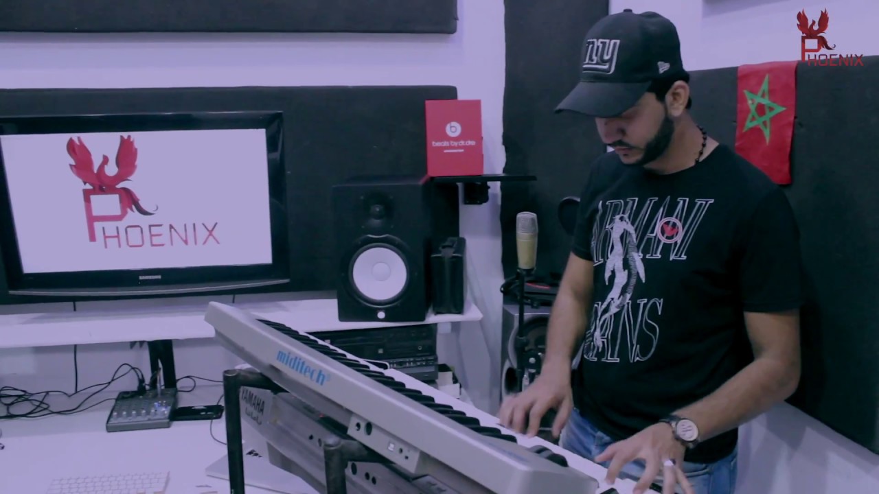 Cheb Houari - Nabghiha Ana (Video Studio) Phoenix Records