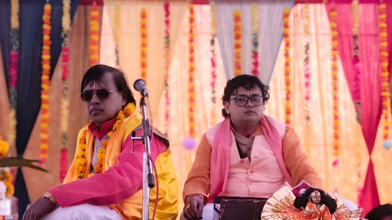 स्वामी आधार चैतन्य जी के प्रिय शिष्य ओमदेव चैतन्य जी की कथा में ऐसा क्या बोल दिया जो जनता क्यों हंसी