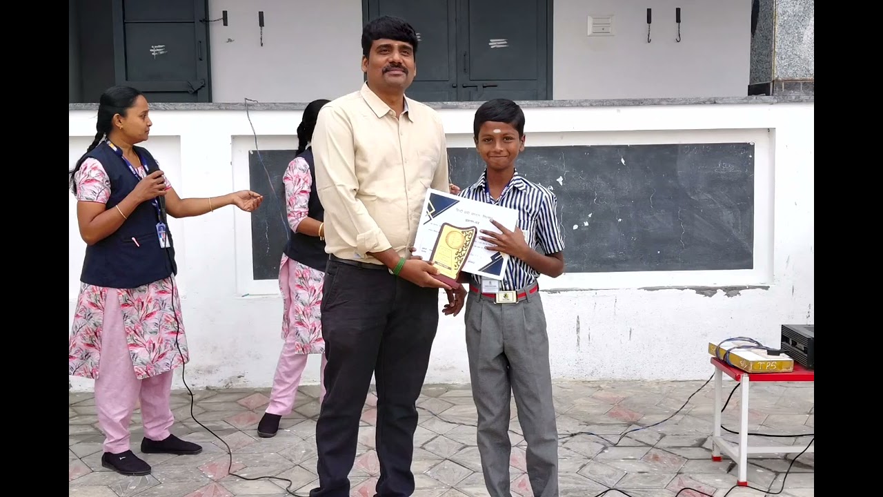 Hindi seminar at Vidya mandir school