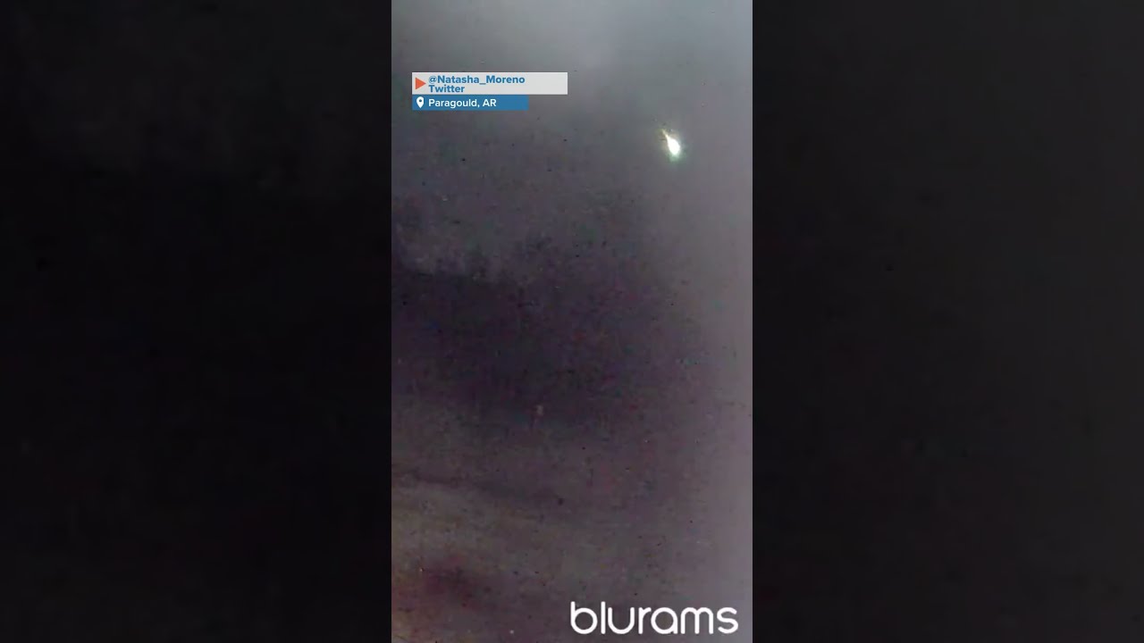 Meteor Flies Through Arkansas Night Sky