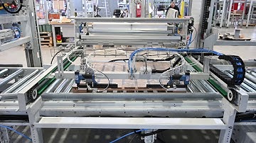 Plastic Sheet Dispenser onto Empty Pallet