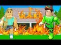 OUR HOUSE IS ON FIRE! (Roblox) W/Jelly