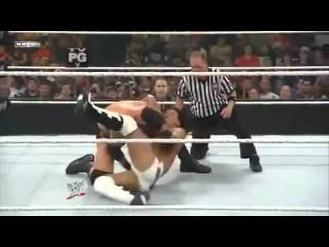 Justin Gabriel VS Wade Barrett VS David Otunga WWE...