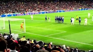 Locura del Bernabéu gol Cristiano remontada Wolfsburgo Champions