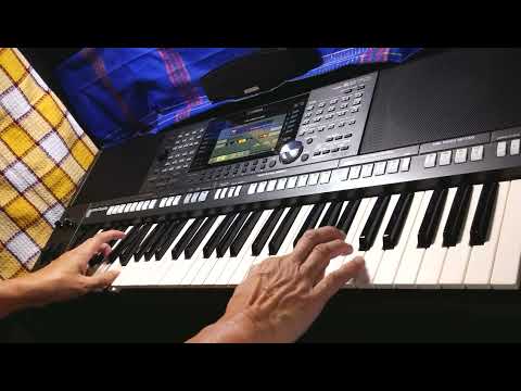 秋蟬 Autumn Cicada played on Yamaha PSR-S970 by Holmes #210 (本集強化了重低音與立體聲音效一定要聽到最後的管弦樂大音場詳更多內容)