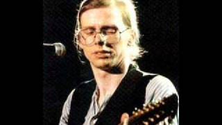 Video thumbnail of "Gerhard Gundermann - 19.11.1991 - live Bärenzwinger Dresden - 12 - Heyaheya"