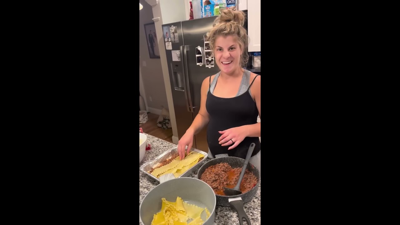 WHAT MY PREGNANT WIFE IS COOKING AT MIDNIGHT